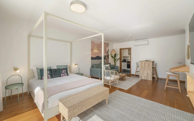 City Break by the Beach - Lido View Place