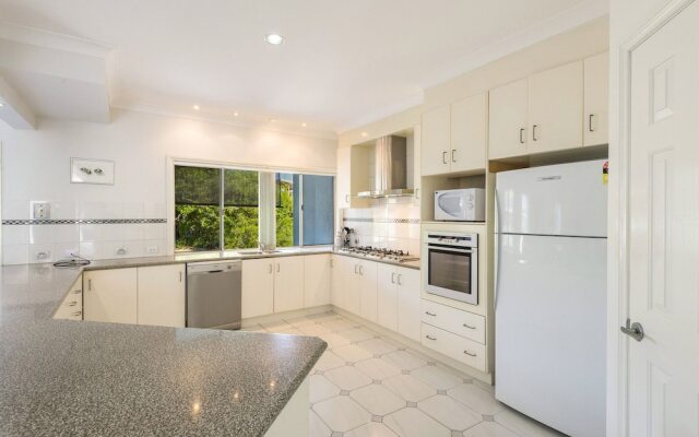 Serendipity - Large Family Home