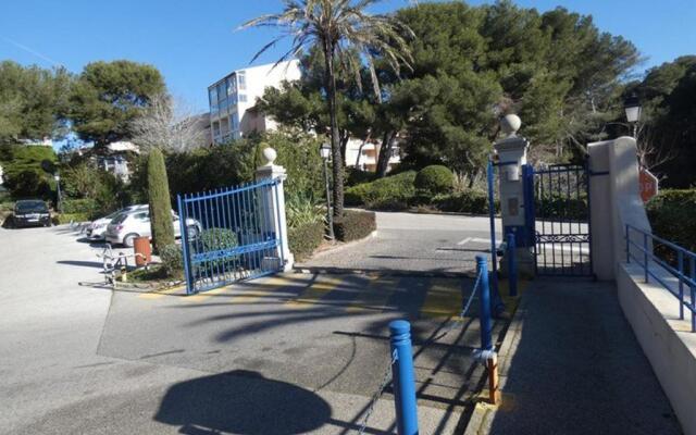 Appartement Six-Fours-les-Plages, 2 pièces, 4 personnes - FR-1-316-244