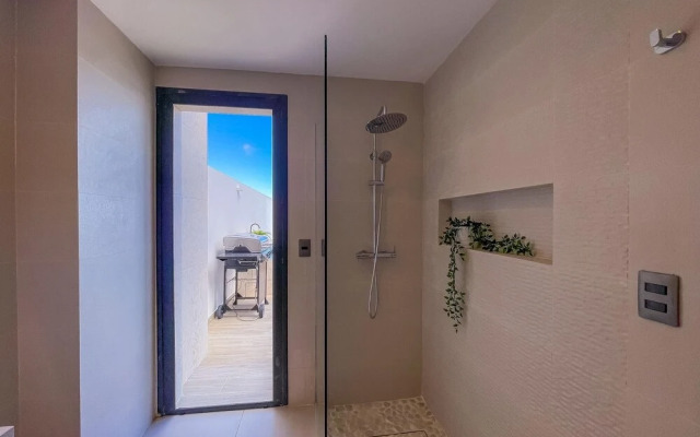 Super Chic and new Penthouse Steps From the Beach