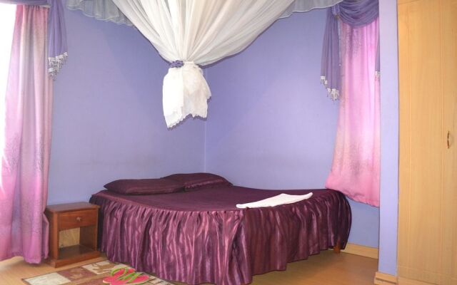 Hillview Apartment