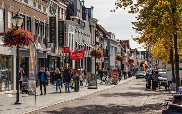 Luxury Mansion at the Harbor Families Only