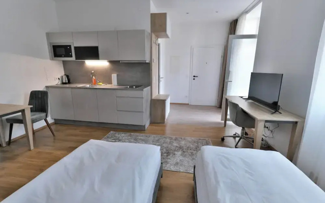 Vienna Lotus Apartment