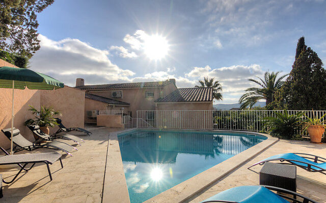 Villa Mimosas