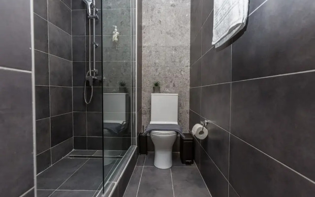 Raise Athens Metro Apartments