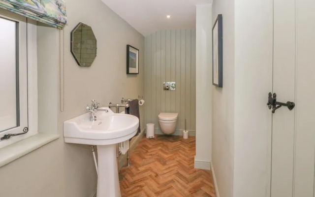 Overlea Cottage