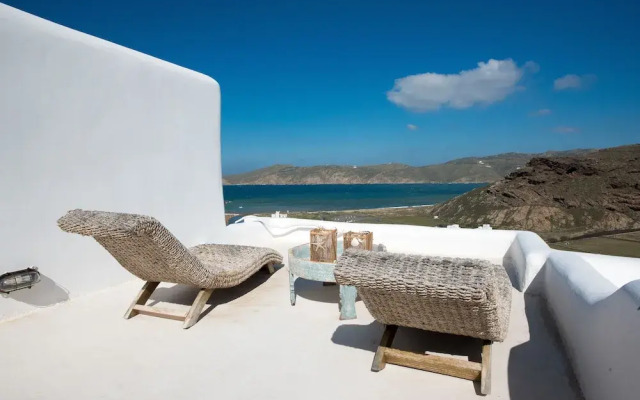 Beautiful Villa at Panormos