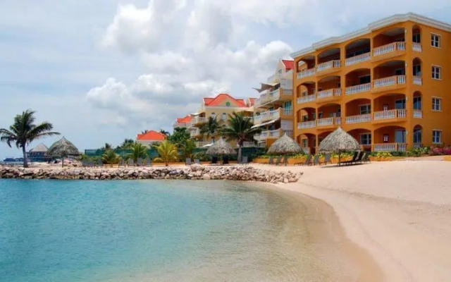 The Strand Luxury Condominiums