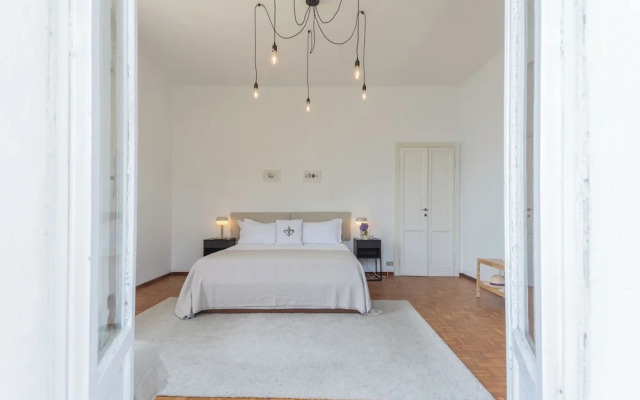 Villa Chiara Moltrasio With Private Garden by Rent all Como