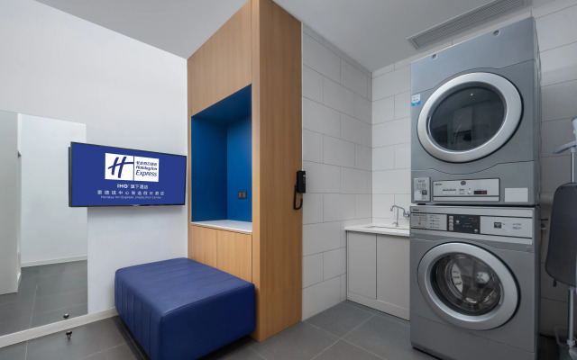 Holiday Inn Exp Jingdezhen Taoxichuan by