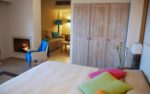Astrolabe Hotel