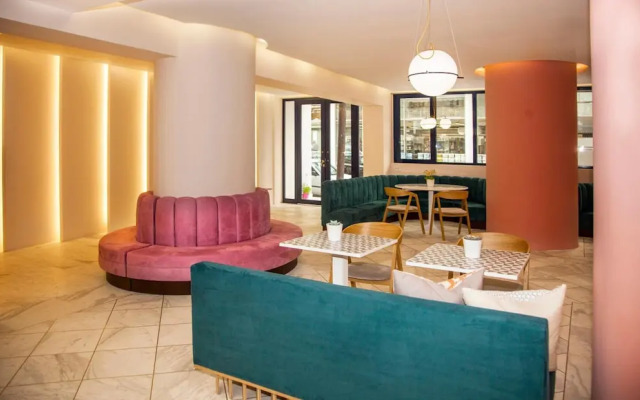 Aquarius Boutique Hotel