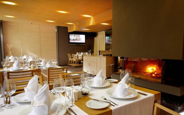 Lucky Bansko Aparthotel SPA & Relax