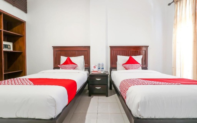 OYO 1741 Komala Indah Cottages – Guest Rooms – Kuta