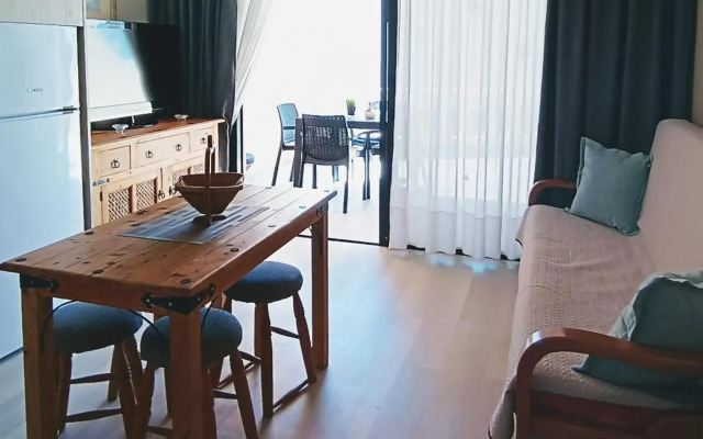 Paradise Court Aparthotel