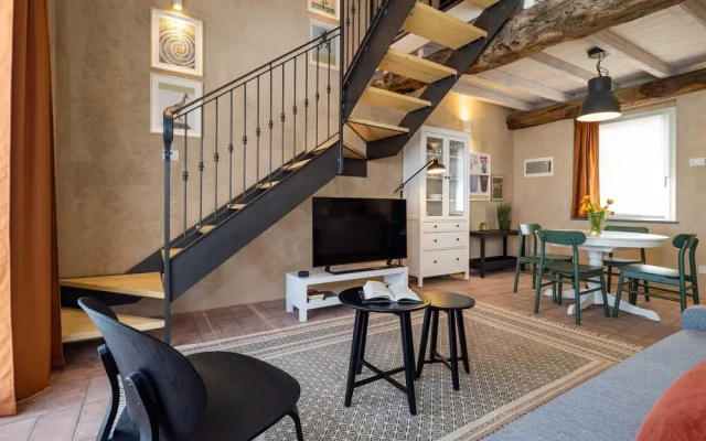 Green Lodge - Apartment 8 - 1 BR 1 Bath