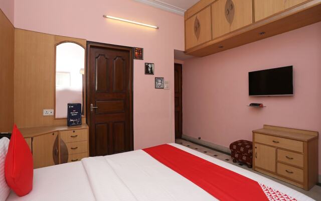 OYO 16495 Kolkata Inn