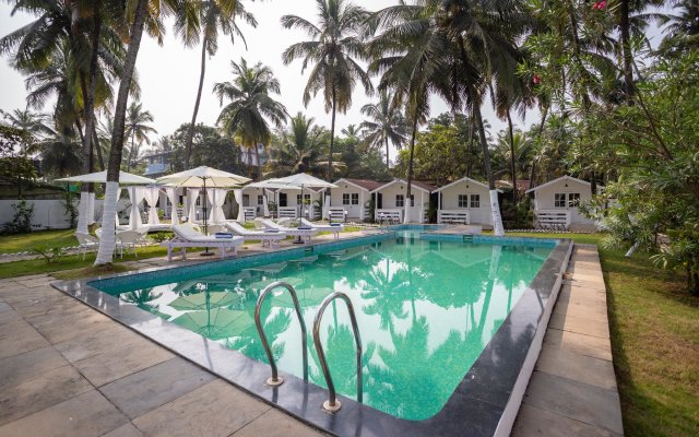 Stone Wood Village Resort - Morjim Beach