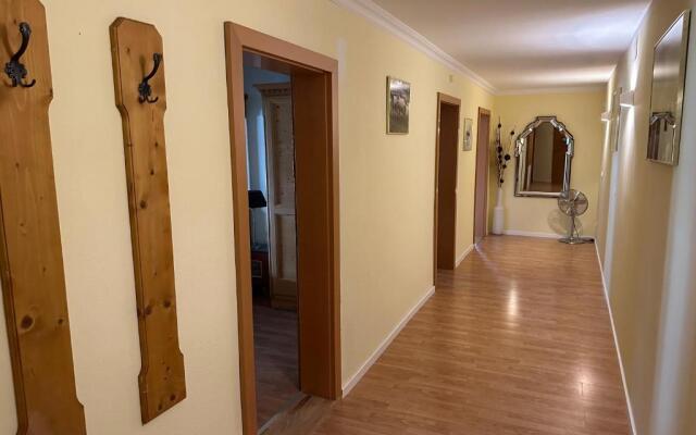 Familienfreundliche Ferienwohnung mit eigener Terrasse, FeWo 8