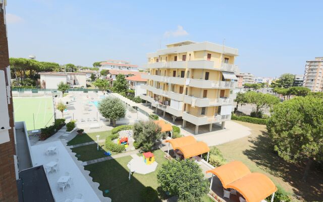 Family Hotel Marina Beach