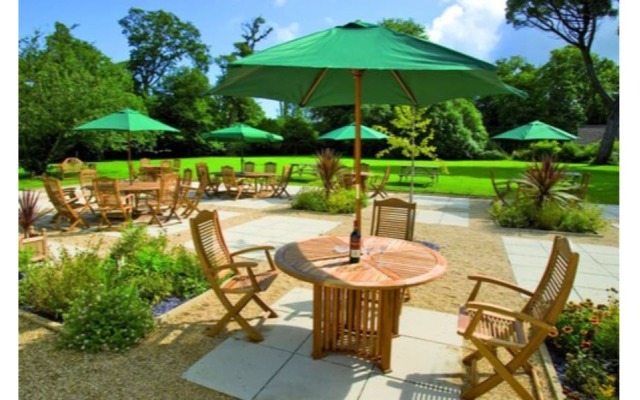 Albert Cottage Hotel