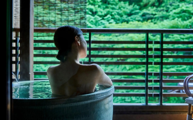 Shima-Onsen Toshimaya