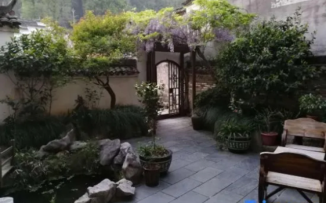 Yaoli Ancient Town Hotel