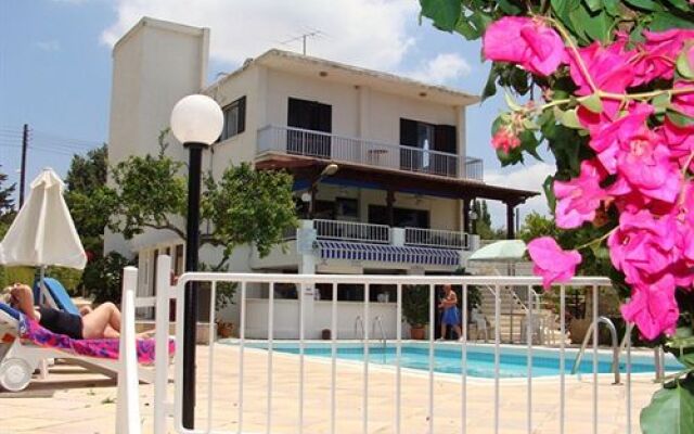 Bougainvillea Hotel Apartments