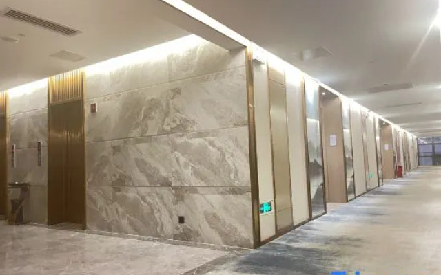 Qingyuan Aoster Apartment (Wanda Gulongxia Branch)