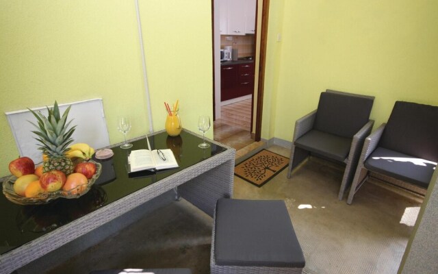 Beautiful Home in Pula With Wifi and 2 Bedrooms