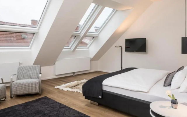 Blackhome Graz I contactless check-in