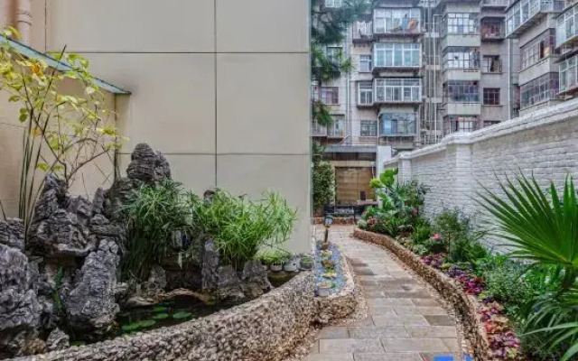 Sancun Bi'an Hostel