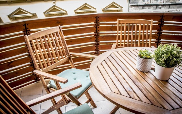 Don Quijote Apartment
