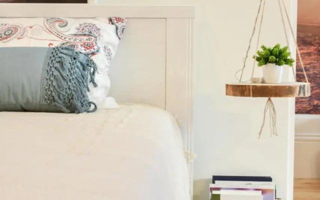 Peaceful & Cozy Studio w/ Balcony