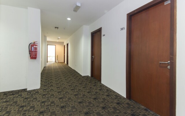 OYO 489 Pegasus Inn Hotel