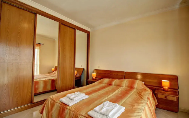 Villas2Go2 Albufeira Villa