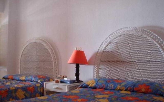 Aca Bay Hotel Beach Club