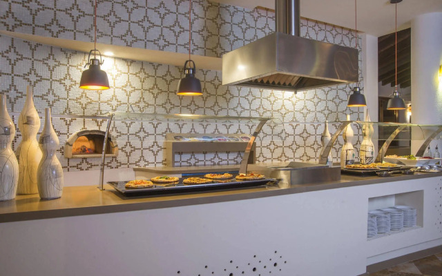Buenaventura Grand Hotel & Great Moments - All Inclusive
