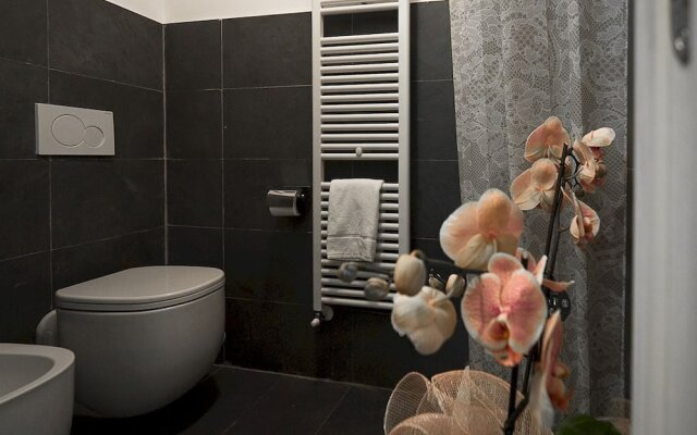 Radici Sea View Apartment With Balcony