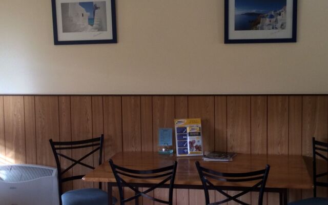 AAA Marlin Motel