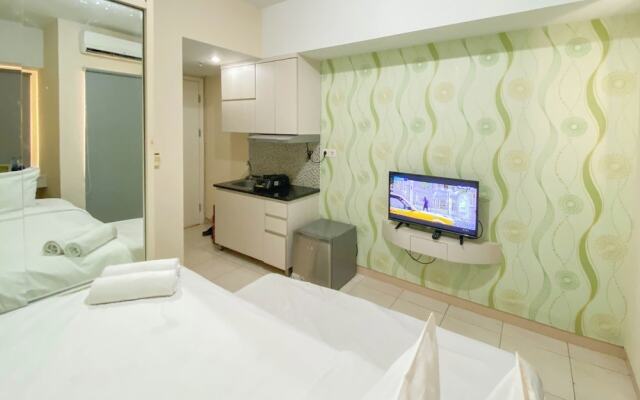 Good Deal And Homey Studio At Springlake Summarecon Bekasi Apartment
