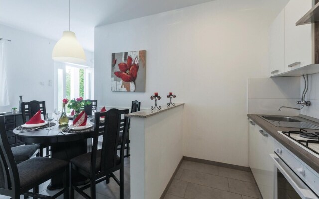 Beautiful Apartment in Porec With 3 Bedrooms