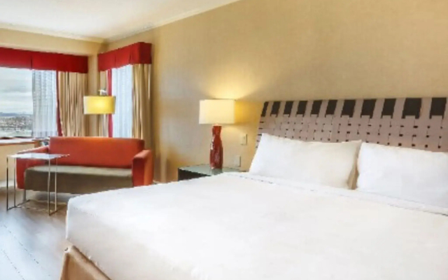 Hôtel Le Concorde Québec