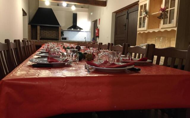 La Casa Vieja de Caneo - APARTAMENTOS RURALES 3 llaves