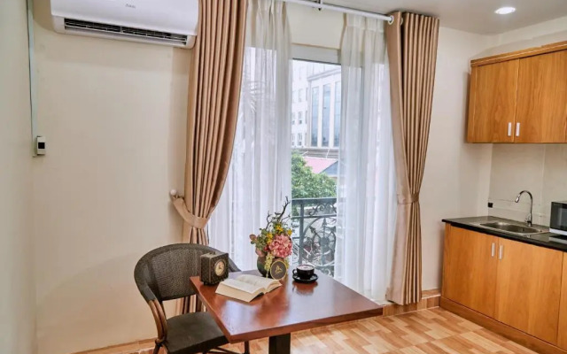 Airstar Hotel & Apartment