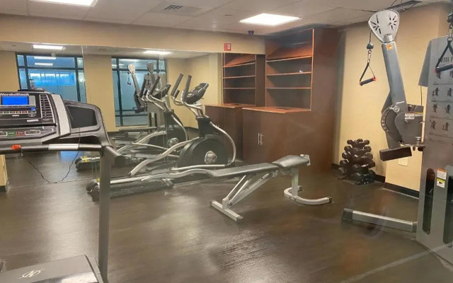 Comfort Suites Near Casinos Norwich-Uncasville CT