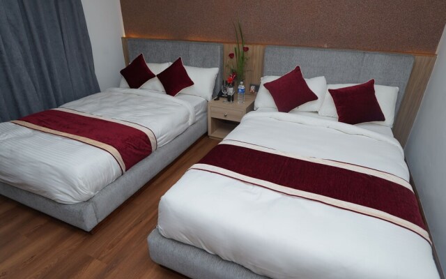 Lotus Shine N Amenities