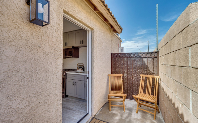 Near Coachella Music Festival: Cozy Indio Home!