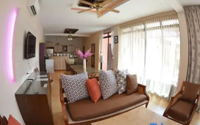 Taurus Villa10 Bedrooms with Private Pool.