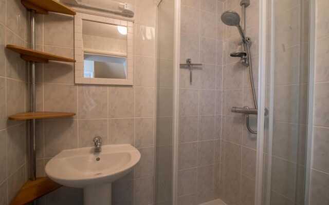 2 bedroom serviced & equipped house